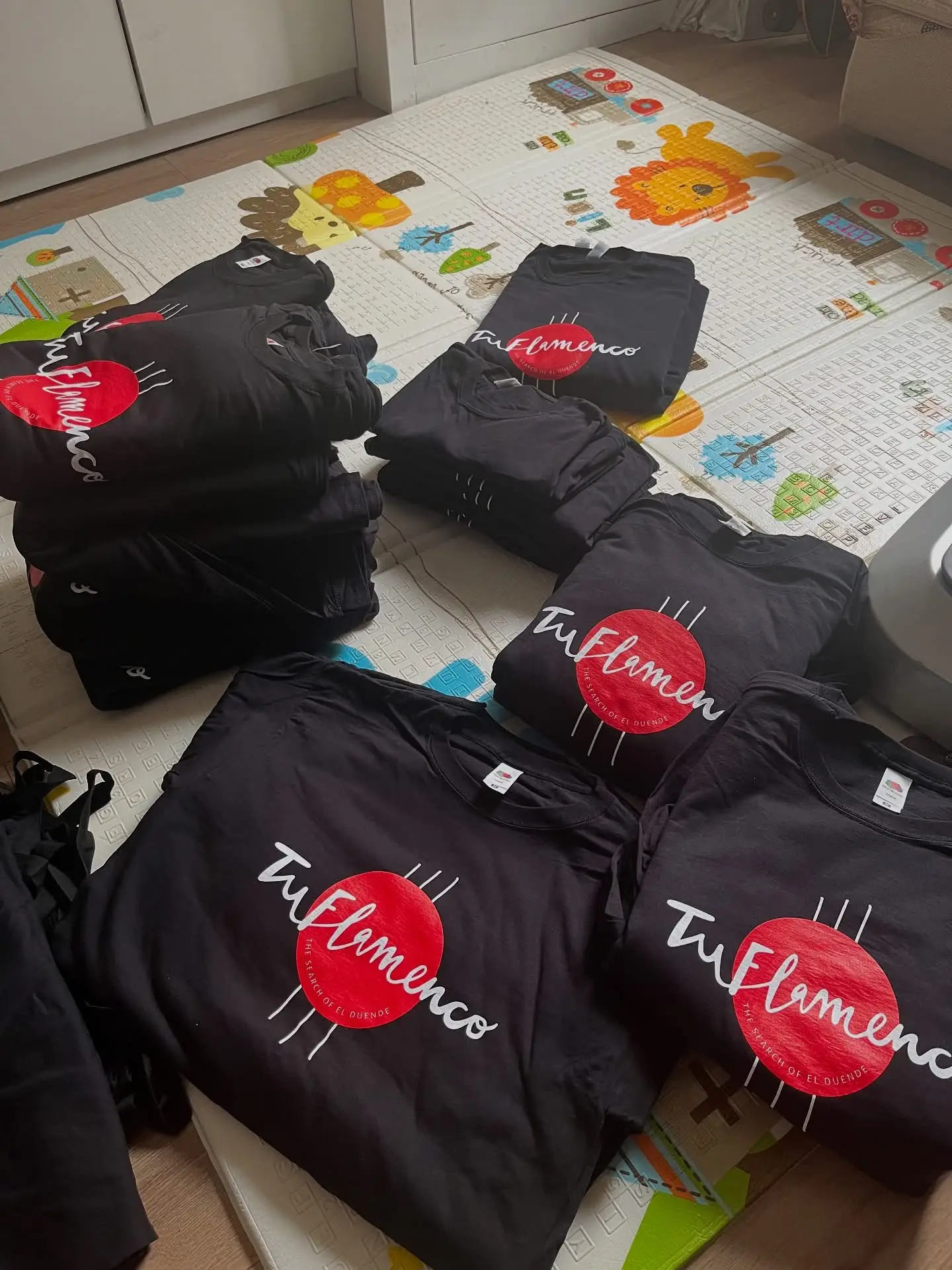 TUFLAMENCO T-SHIRTS